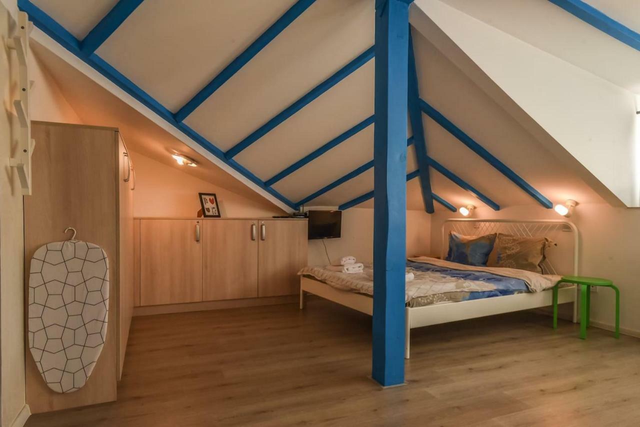 The Ivy House - A Cozy Attic Near The City Center By Flat Mаnager Sofia Buitenkant foto