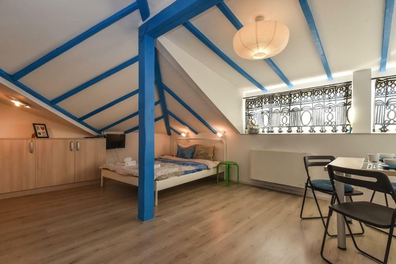 The Ivy House - A Cozy Attic Near The City Center By Flat Mаnager Sofia Buitenkant foto